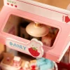 Robotime Strawberry Milk Box DS034 sfeer2