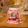 Robotime Strawberry Milk Box DS034 sfeer4